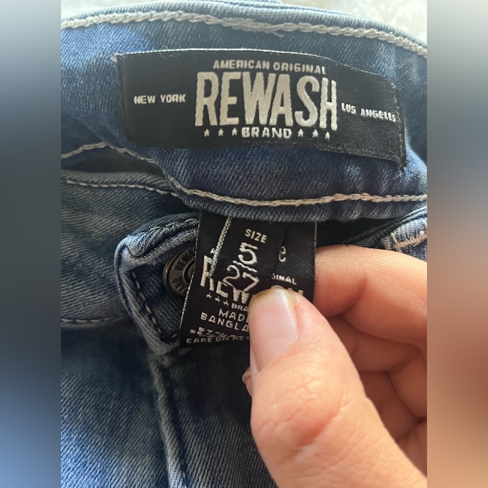 REWASH RIPPED JEANS SIZE 5 - Picture 4 of 4
